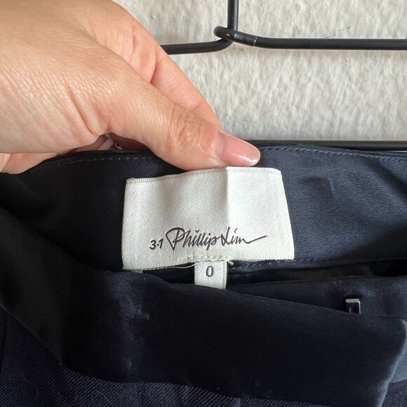 3.1 PHILLIP LIM Navy Blue Wool High Rise Pleated Tuxedo Shorts Womens 0 XS - Picture 3 of 3